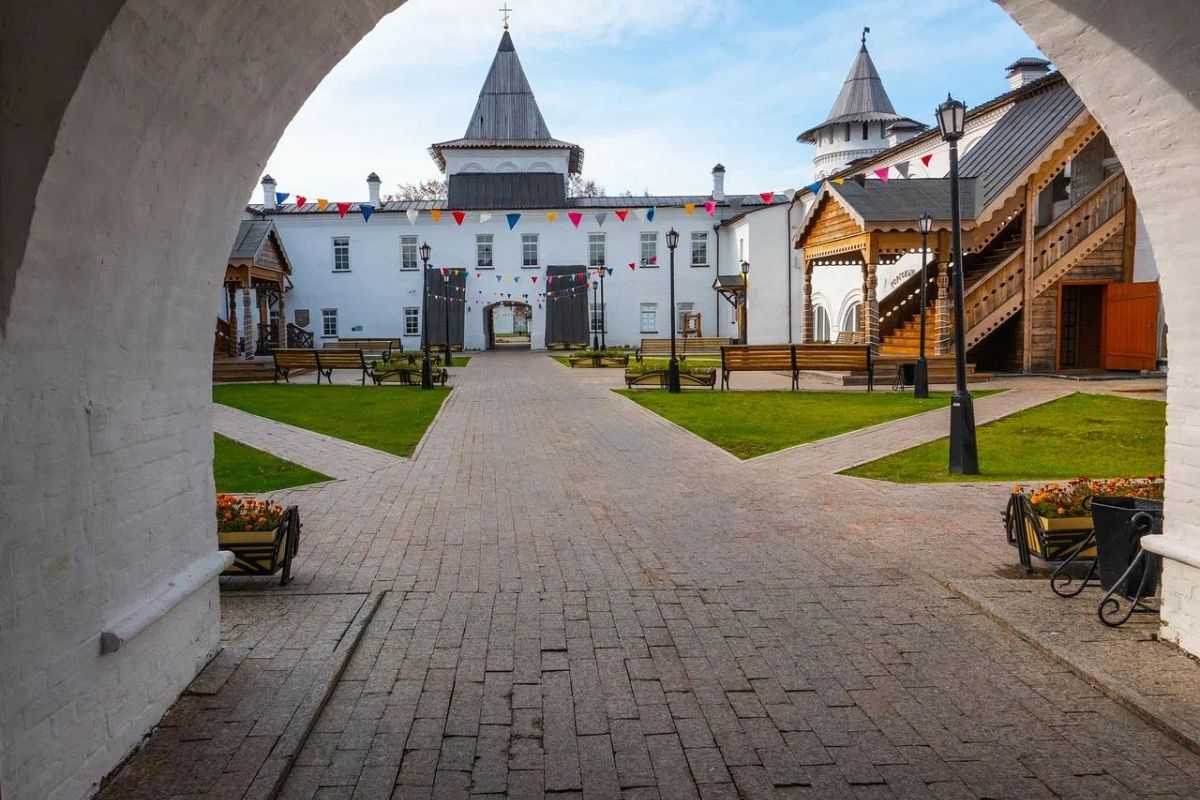 Экскурсия в Тобольск и горячий источник «Тобольский»